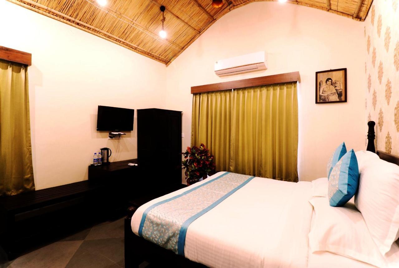 Keshav Resort Udaipur Exterior foto